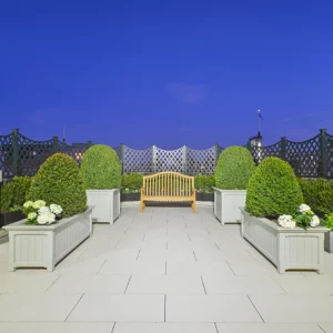 Versailles Planter VT4 - Painted